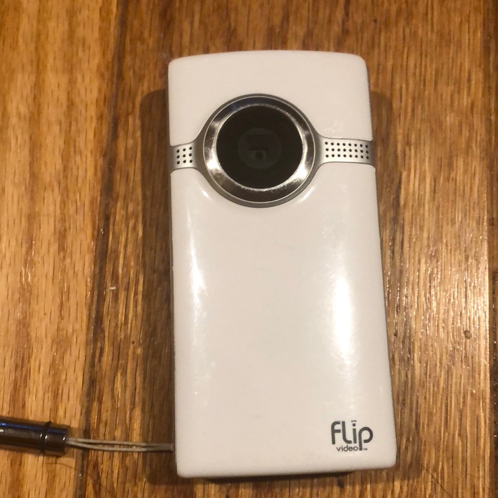 Flip video camera Cisco